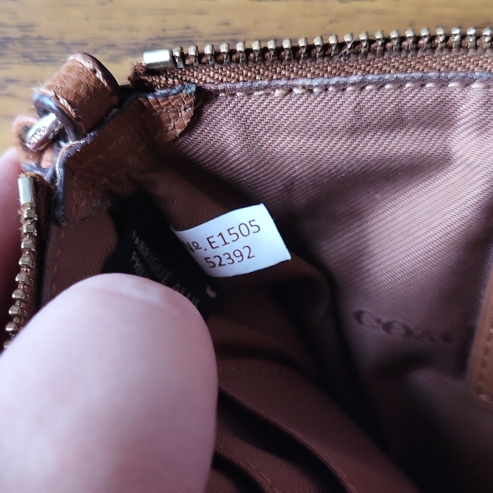 Coach Wristlet - Picture 12 of 17